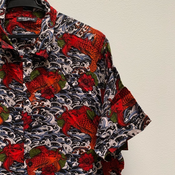 Men’s XL Carp All Over Pattern Button Down Shirt NEW - Picture 2 of 3